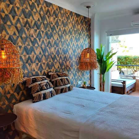New Fabulous Beachfront Torremolinos Extérieur photo